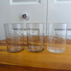 Vintage grape grapevine floral etched cups set of 3